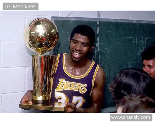 武汉篮球队的节奏与风格探讨：聚焦球队发展与战术创新